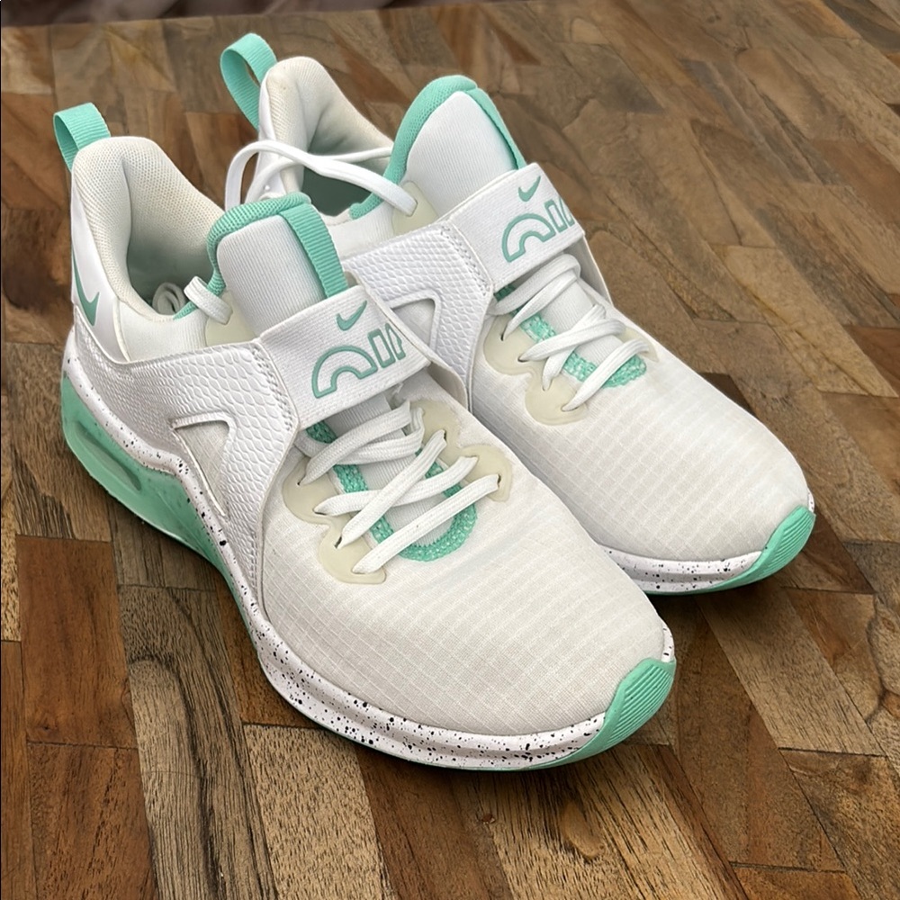 Nike AirMax White and Mint Sneakers